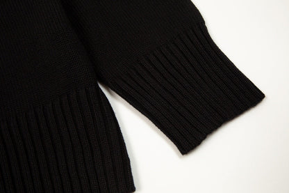 "Heart" - Sweater Black